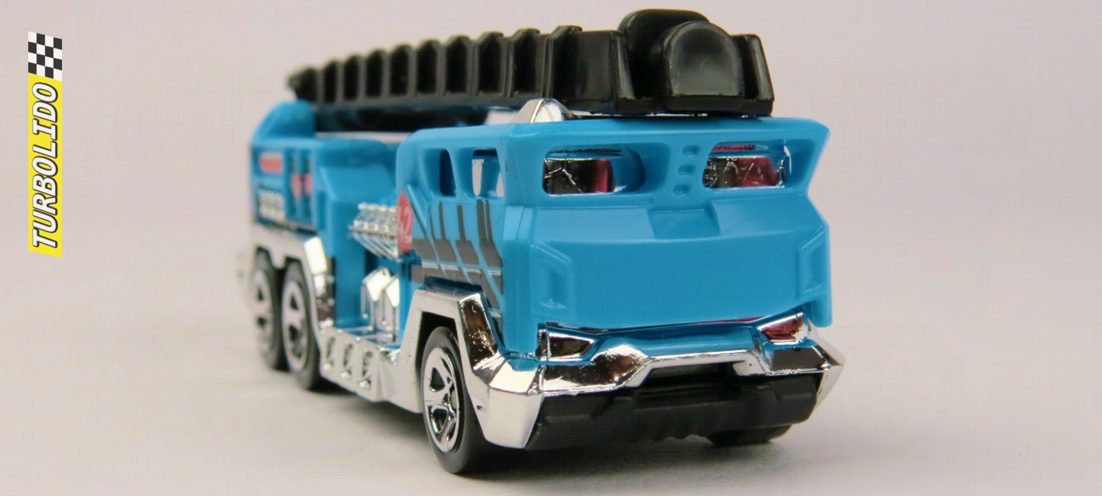 TURBOLIDO Cars HOT WHEELS 5 ALARM / HW BFC56 Fire Truck