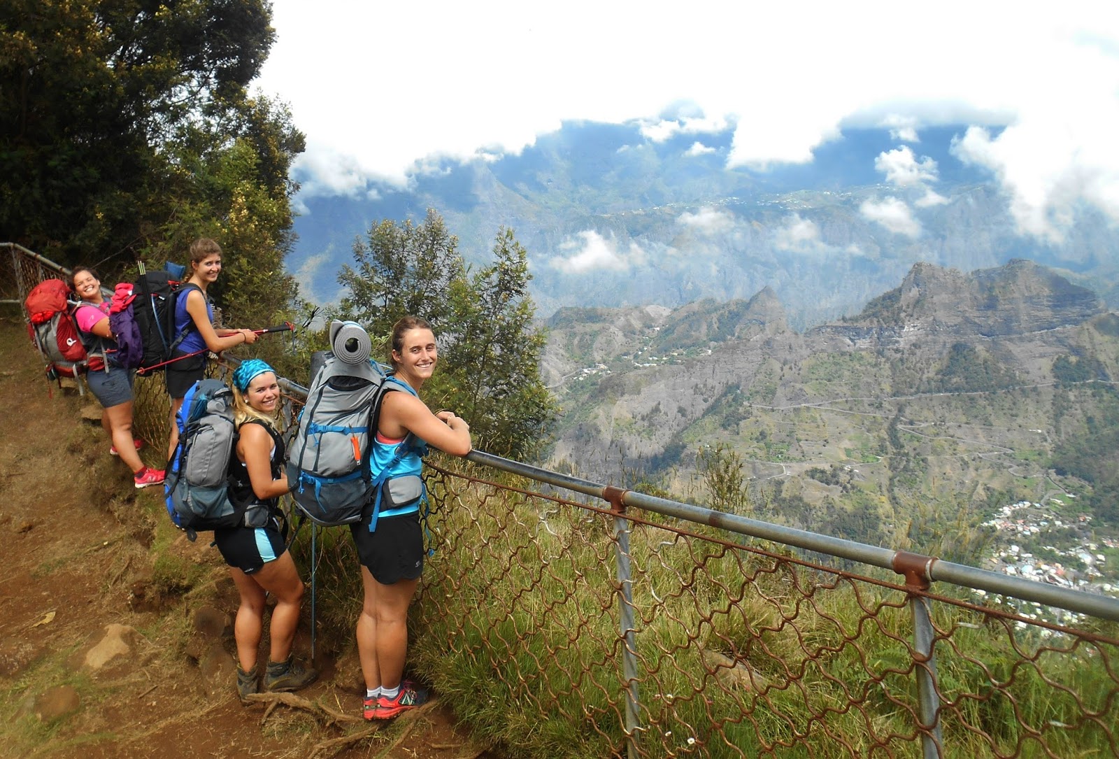 Rando Entre deux Piton des Neiges Hell Bourg