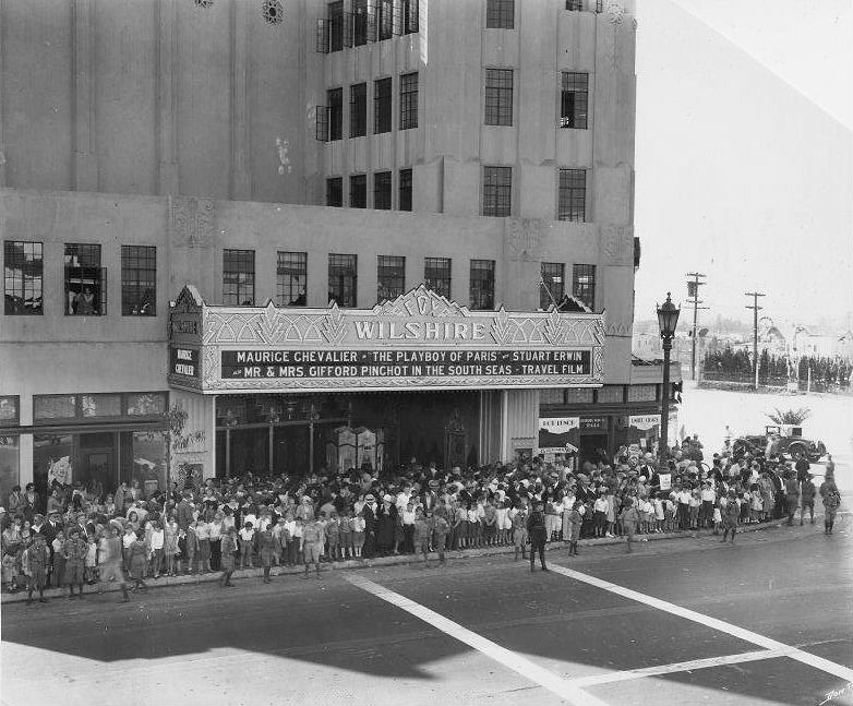 Crowd at opening of Fox Westwood Theater — Calisphere