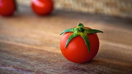 Gambat Buah tomat