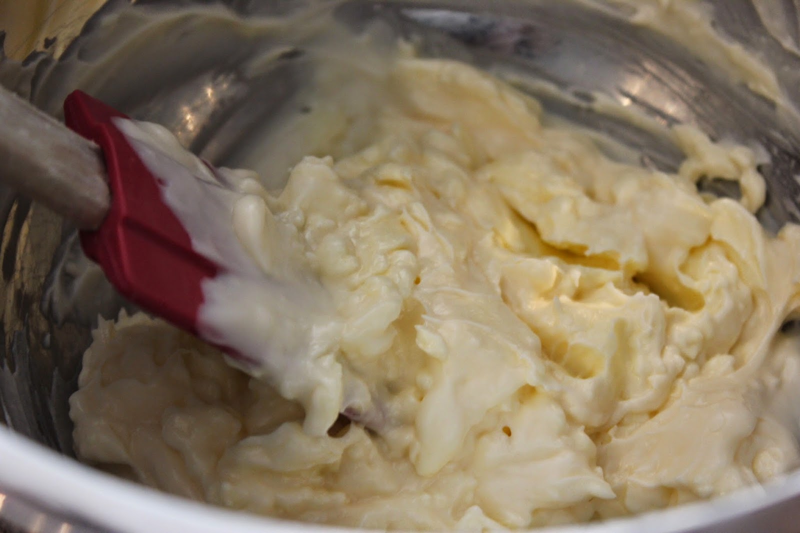 Sisters Luv 2 Cook Black Angus Garlic Cheese Bread