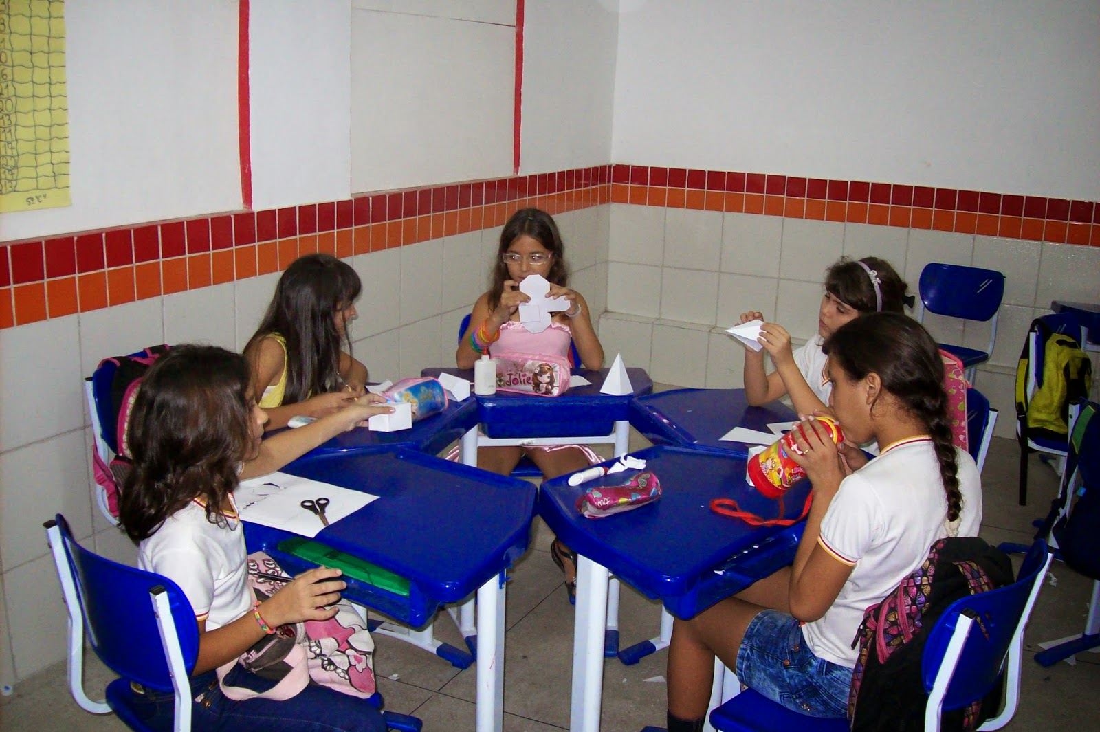 100% Matemática: Construção de sólidos geométricos - 5° Ano A - Escola ...
