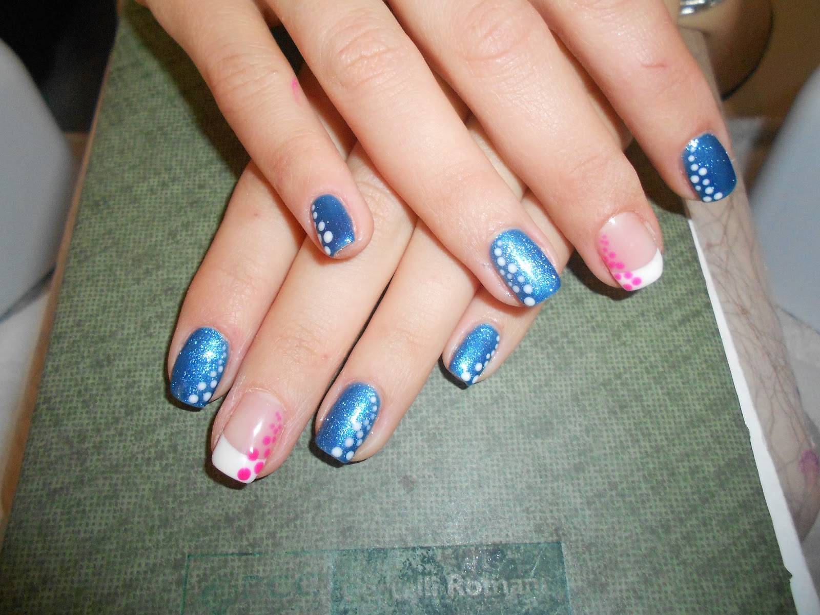 Mariagrazia Nails art nail art blu bianco e rosa