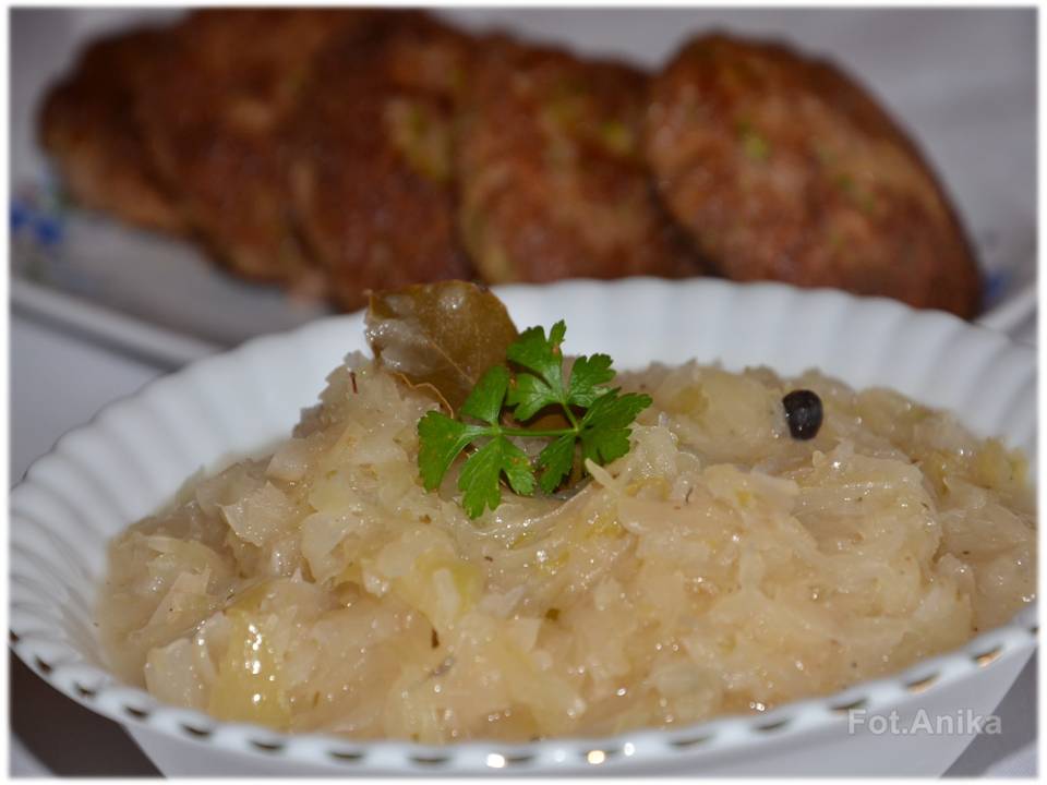 Domowa Kuchnia Aniki Kapusta Kiszona Gotowana Z Ziolami Na Zasmazce