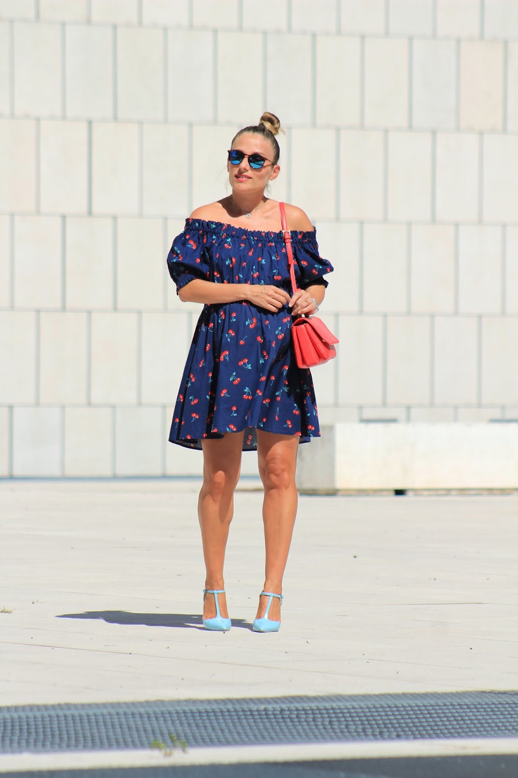 How to wear a cherry dress - Eniwhere Fashion - Rosegal