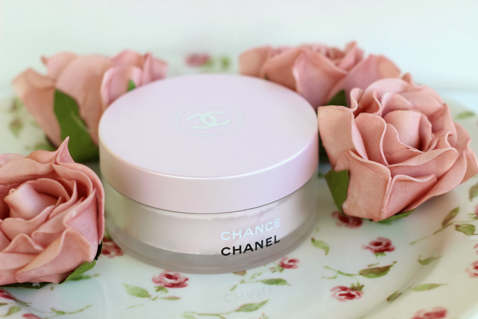 Chanel Chance Eau Tendre - Shimmering Powdered Perfume