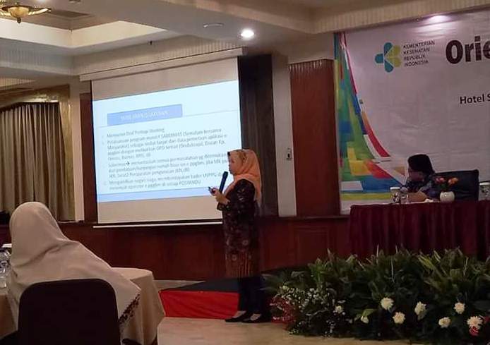 Mengikuti Orientasi Surveilans Gizi Sekaligus Jadi Narasumber