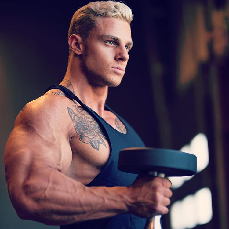 from the beauty of male muscle https://ift.tt/2P27yRy 