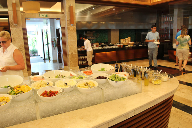 In the Sky Breakfast at the cafe Waterfront, JW Marriott Khao Lak, SW