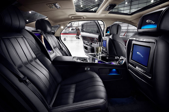 Jaguar XJ Ultimate interior