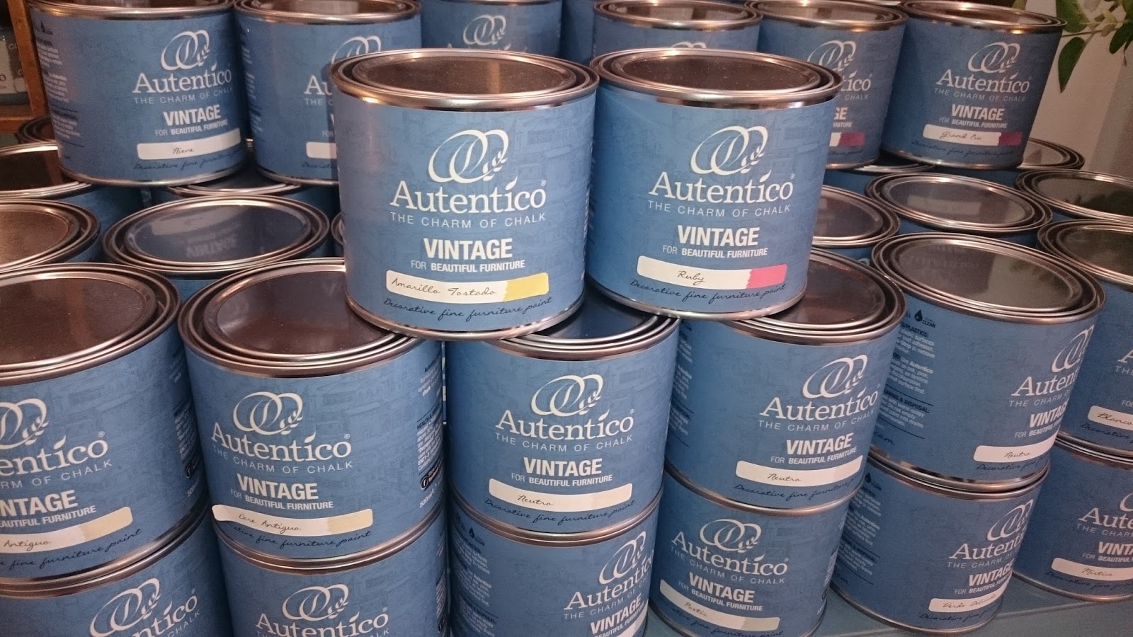 Las Auténticas Nuevo formato de Autentico Chalk Paint