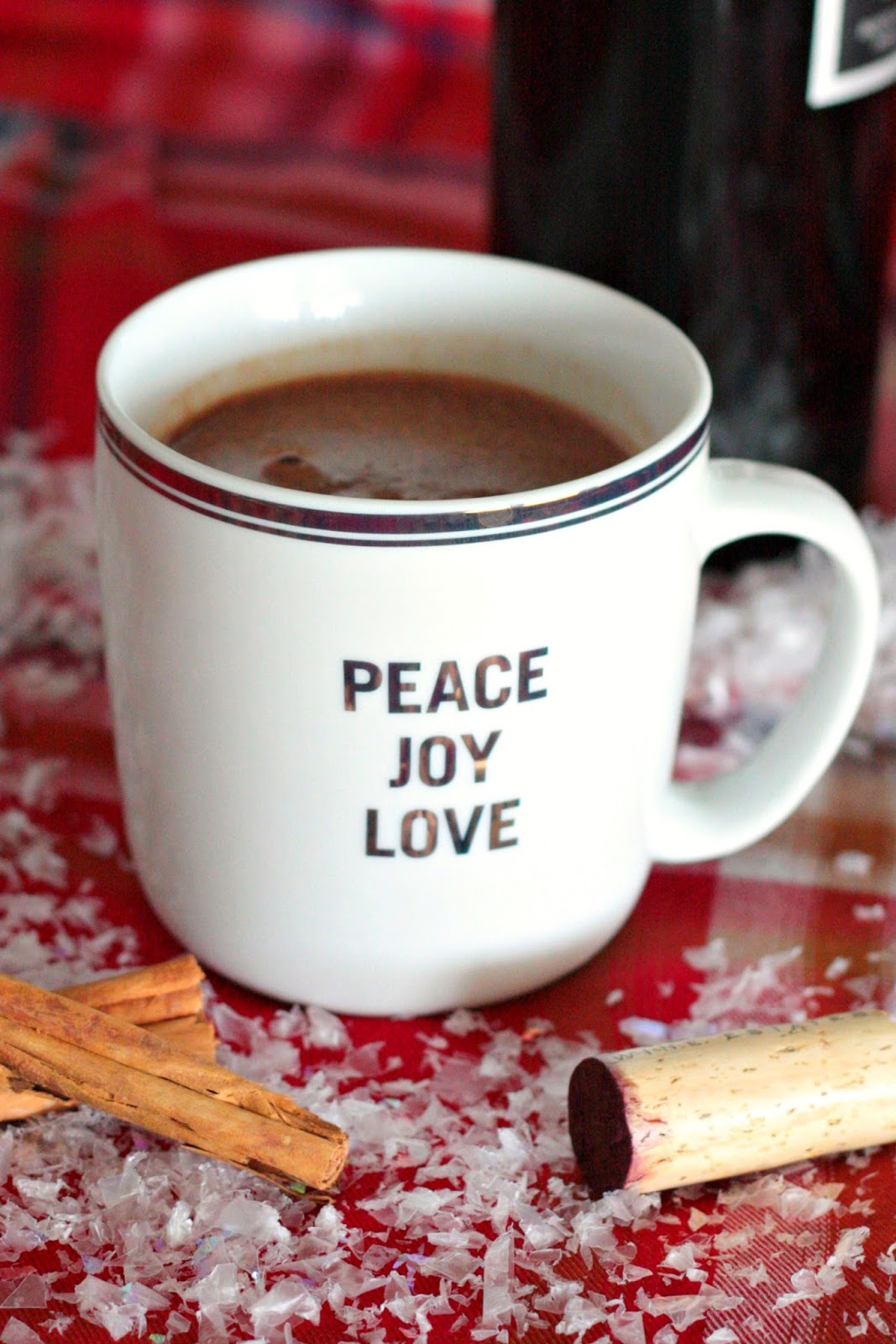 APPLE A DAY Spiced Red Wine Hot Chocolate