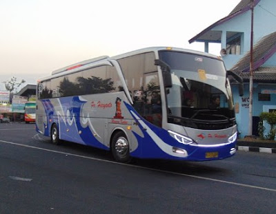 Gambar Bus Haryanto