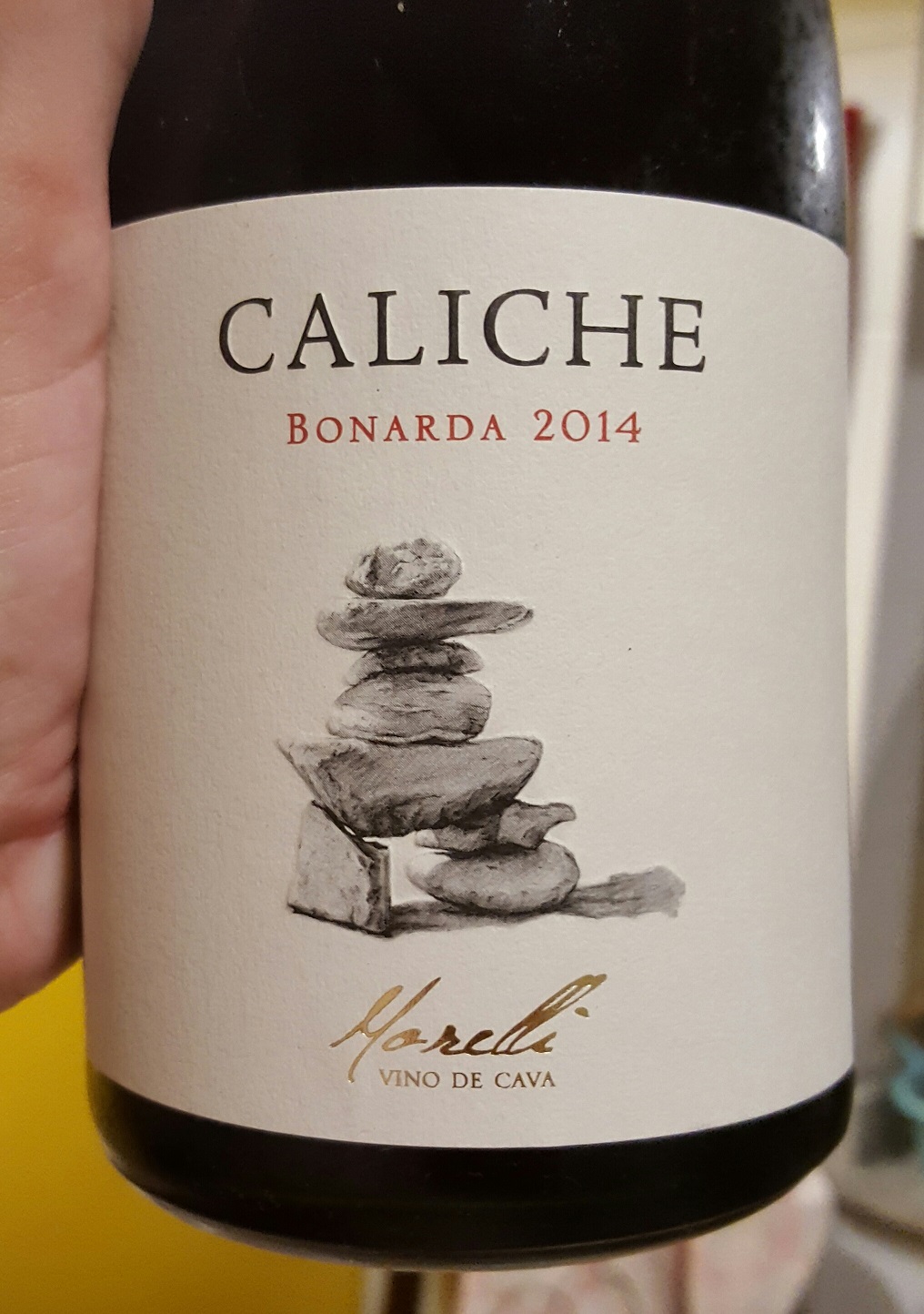 Libritos y Vinitos Caliche Bonarda 2014 de Morelli Vinos de Cava