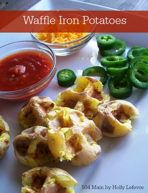Grab a waffle iron, some potatoes and make some crispy baked potatoes with your waffle iron!