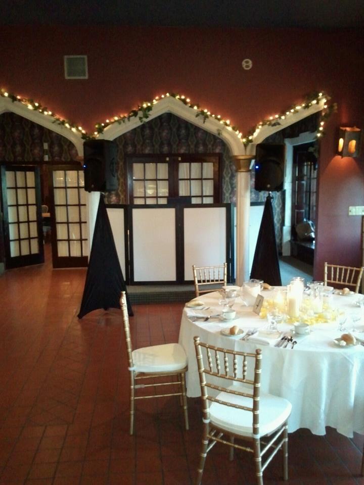 Ambient Dj Service Wedding Reception At The Renault Winery Egg Ambient Dj Setup In The Vintage Room