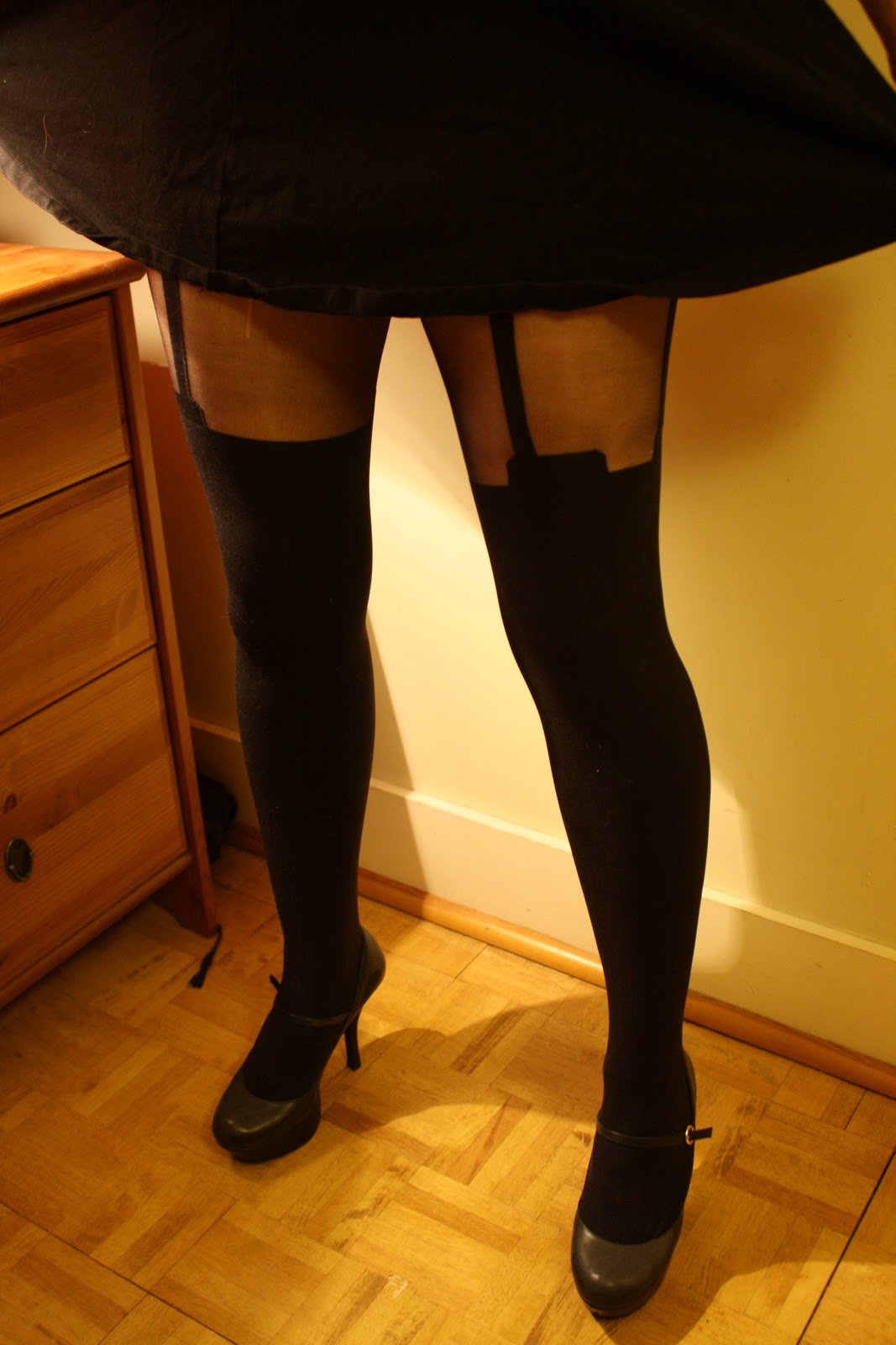 Lippy in London : Pretty Polly + House 