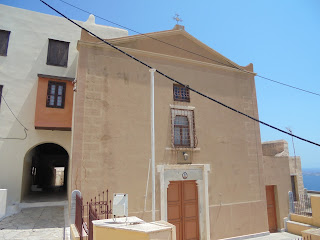 o Καθολικός ναός του αγίου Ιωάννη στην Άνω Σύρο