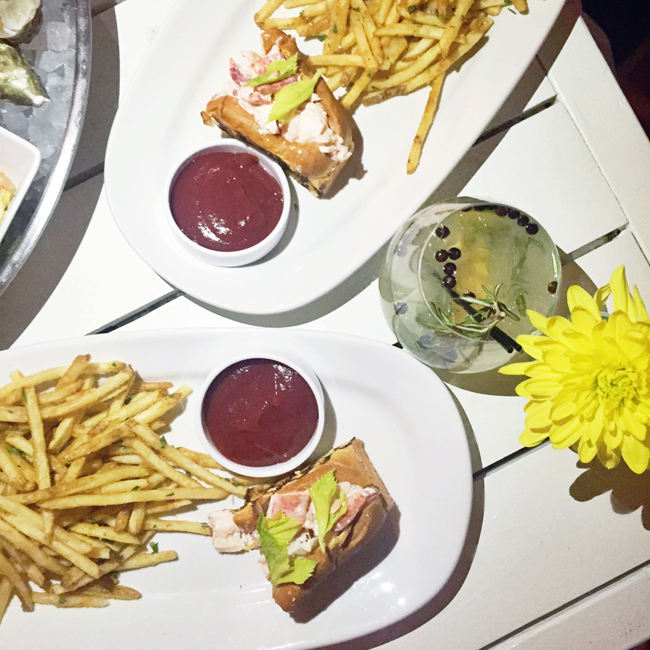 Lobster Roll The Hampton Social