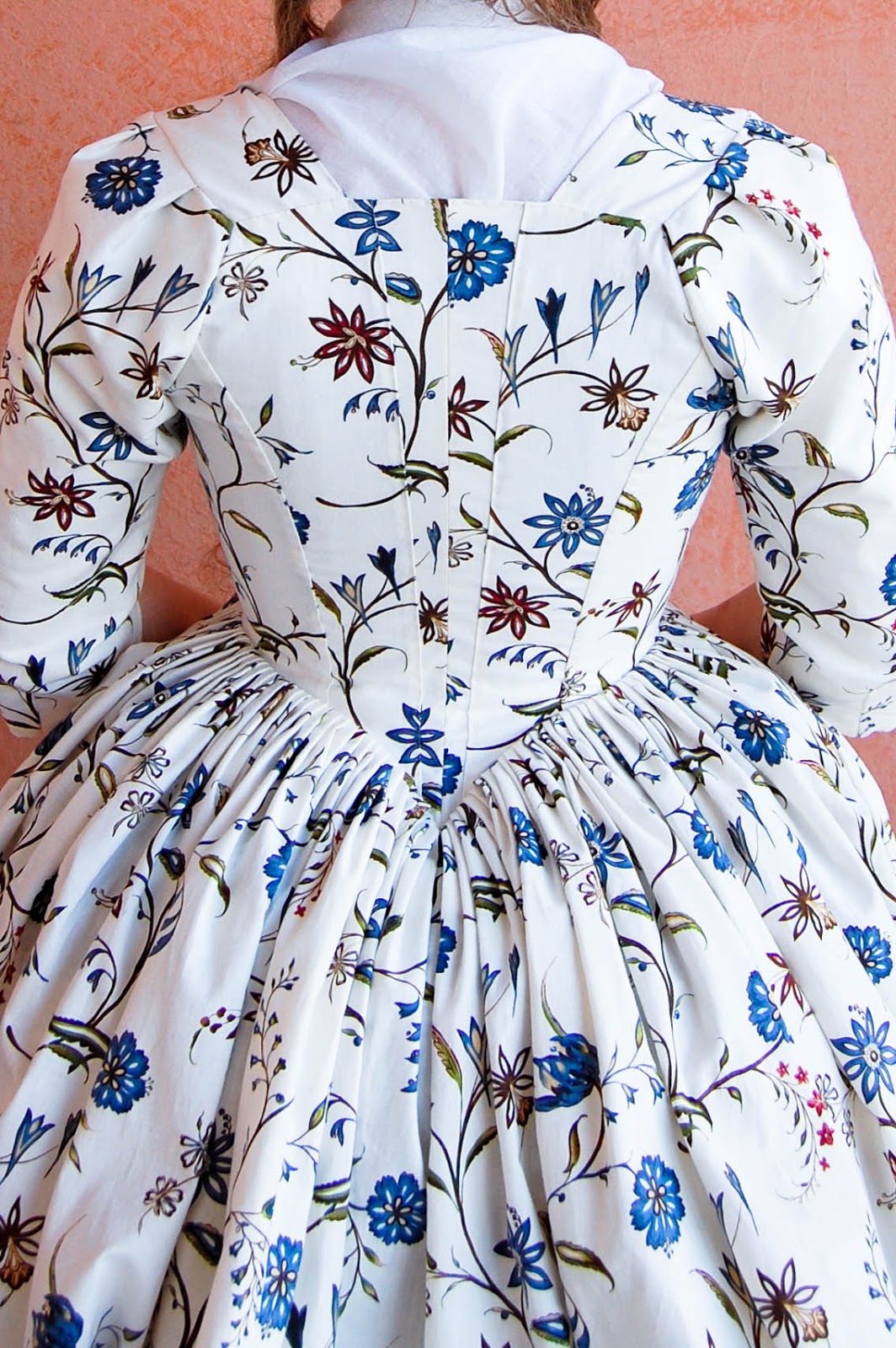 rococo-atelier-williamsburg-print-gown-photos-fig-leaf-patterns-101
