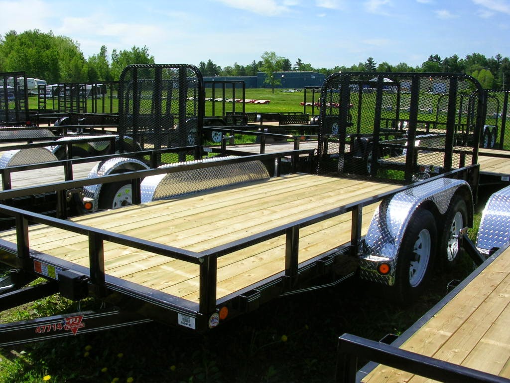 Michaud's Trailers Winslow Maine P J Trailers Tandem Axle Landscapers