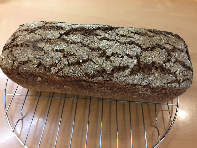 Roggenbrot mit Weizenkeimen - Rezeptgeschichten