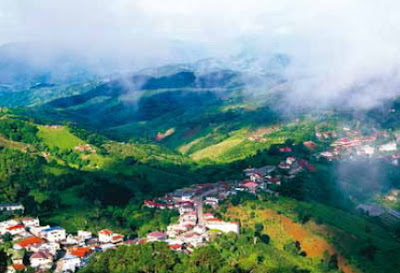 Doi Mae Salong: Sipping tea in Santikhiri