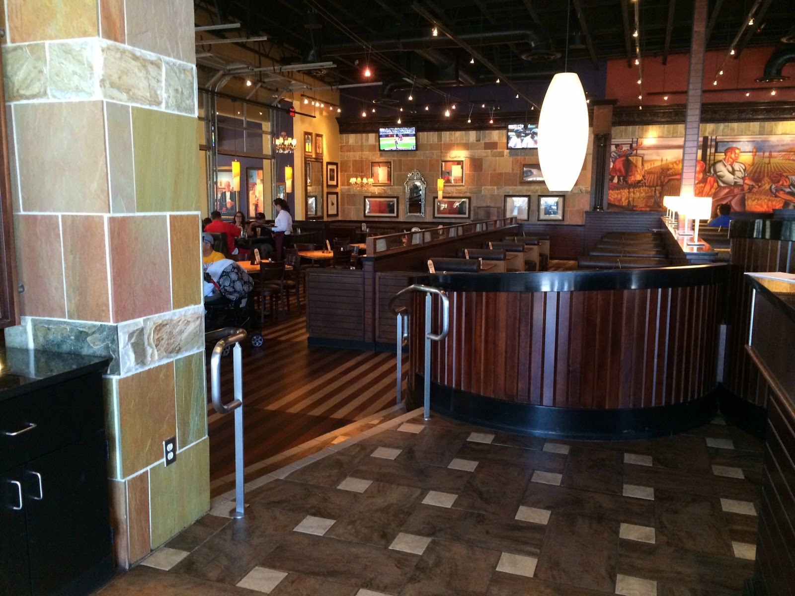The Pastry Chef's Baking Restaurant Review BJ's Brewhouse