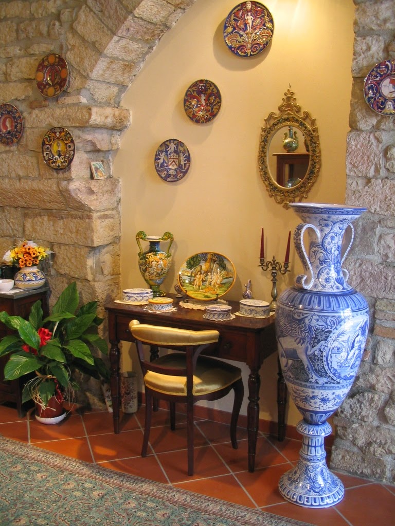 Ceramica e Dintorni La maiolica..ma che