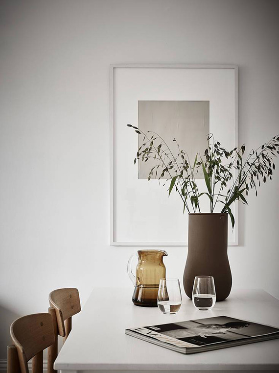 Scandinavian dining room styling. Photo by Jonas Berg via Stadshem