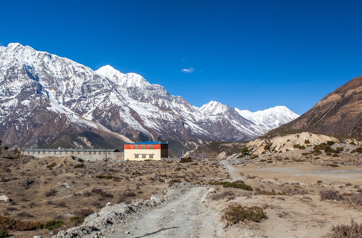 200км по красно-белым черточкам.. Around Annapurna. март-апрель 2017