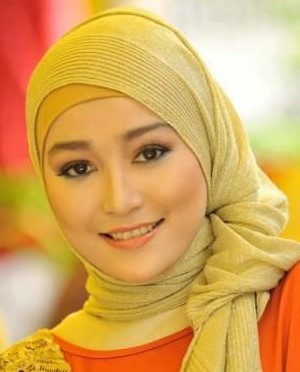 Warna Jilbab Untuk Kulit Kuning Langsat | Ide Perpaduan Warna