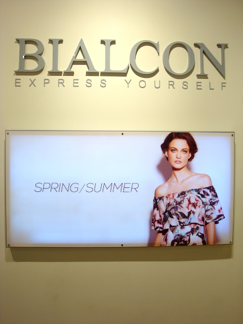 bialcon1.jpg