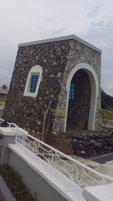 Stones on St Patrick grotto bodo rivers state 
