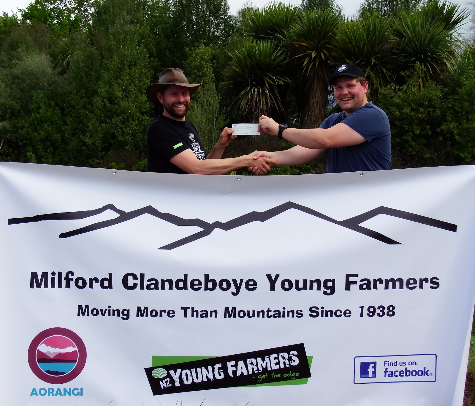 Incredible Edible Geraldine Milford Young Farmers donation received