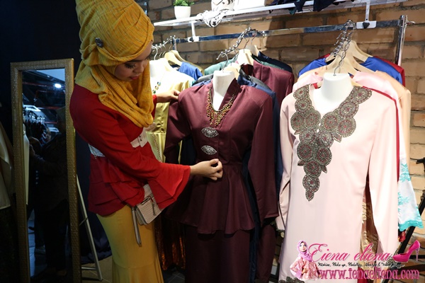 Kebaya Cantik Pada Harga Mampu Milik di Cahaya Taj