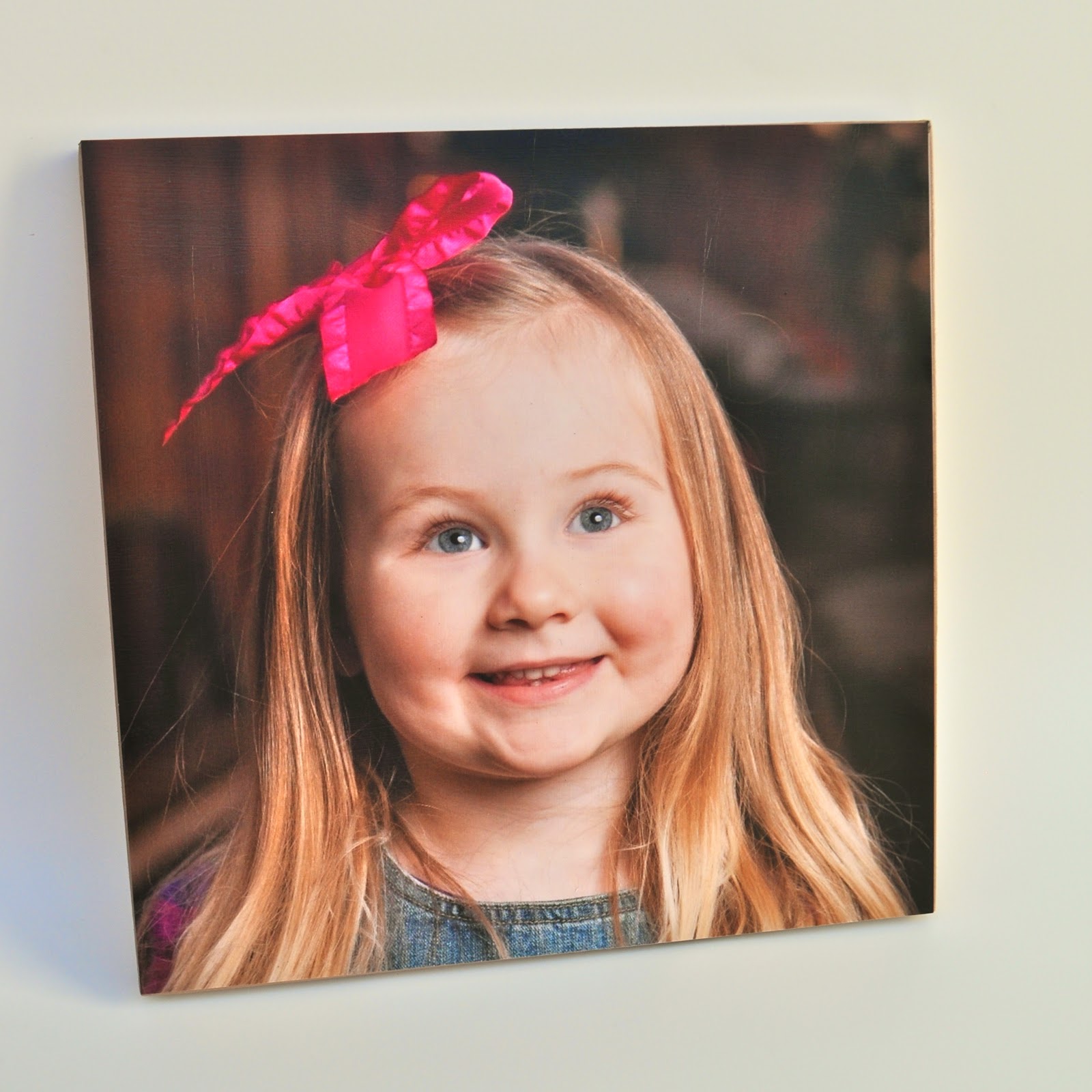 How to Make a DIY Wood Mounted Photograph {Super Easy!}