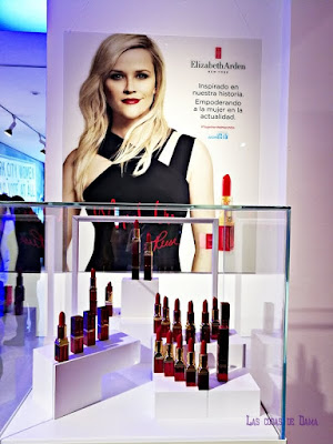 March On Elizabeth Arden reese witherspoon red lips lipstick makeup maquillaje labial rojo beauty 