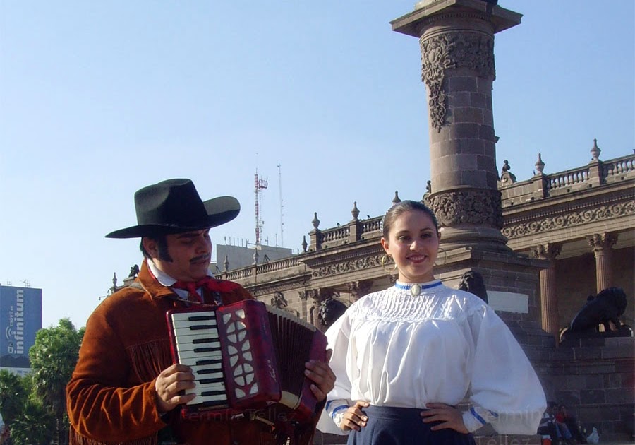 Monterrey, México Traje típico de Monterrey
