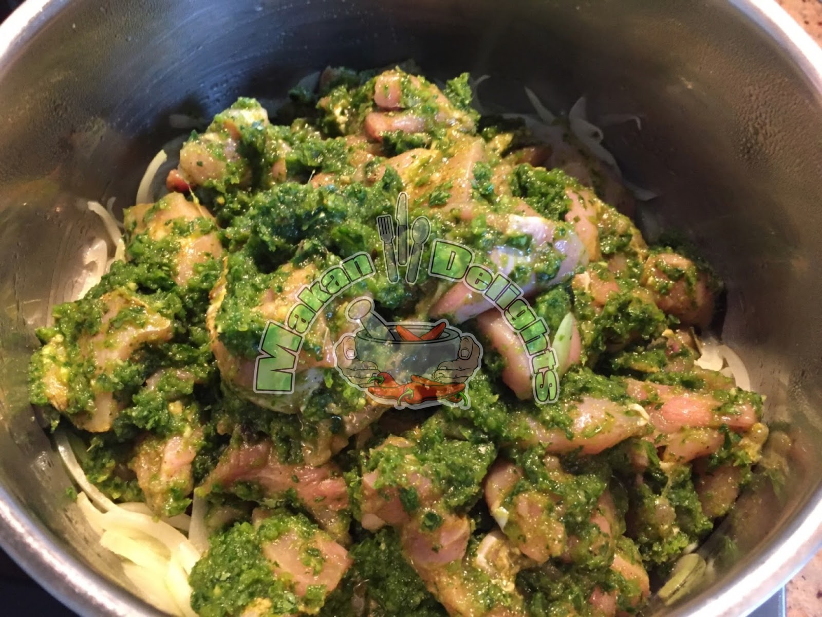 Makan Delights Green Chillies Chicken Curry