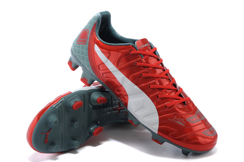 kasut bola puma evospeed