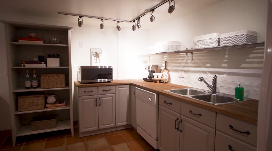 30 Photos vs. 35 Glengrove Ave W, Toronto Interior Design Luxury Home Tour