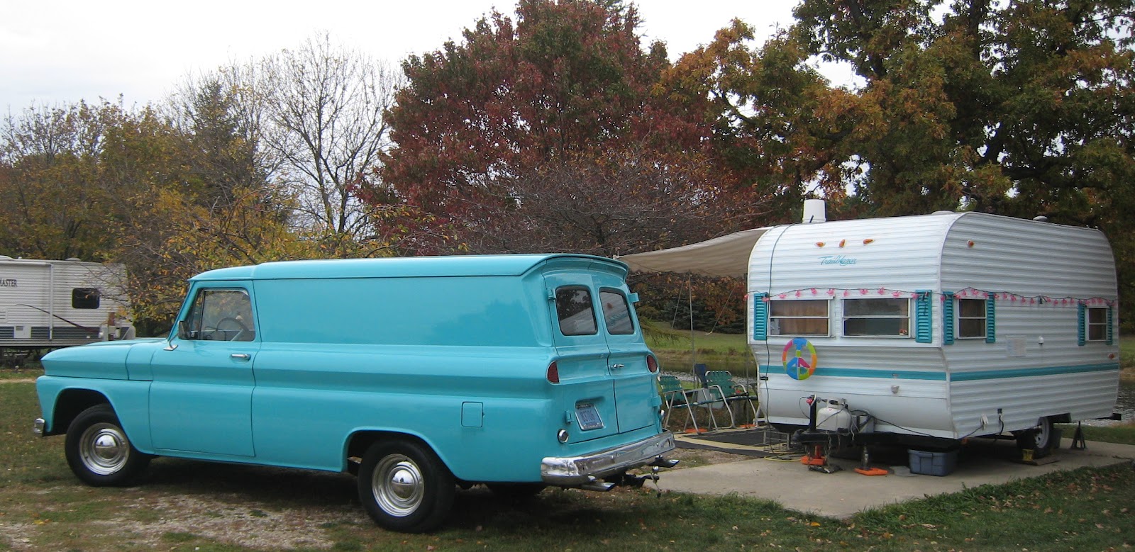 Wandering Wisconsin: Cool Vintage Trailer Rally