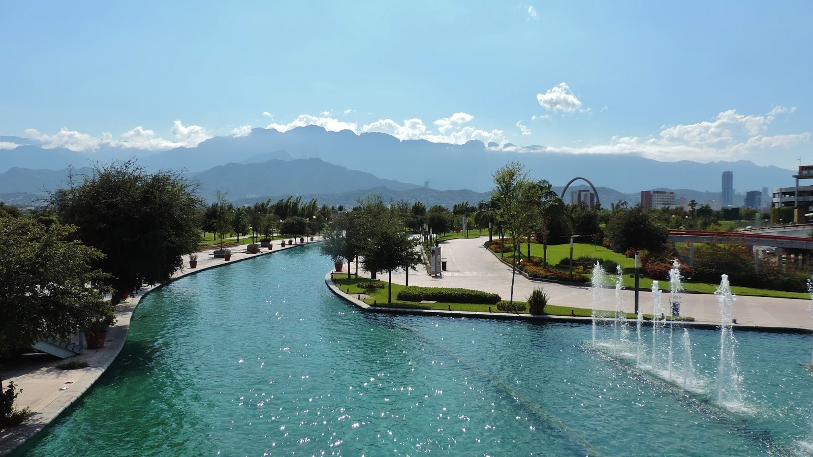 Ahri combo Send Flowers To Monterrey Mexico / Travel with Kevin and