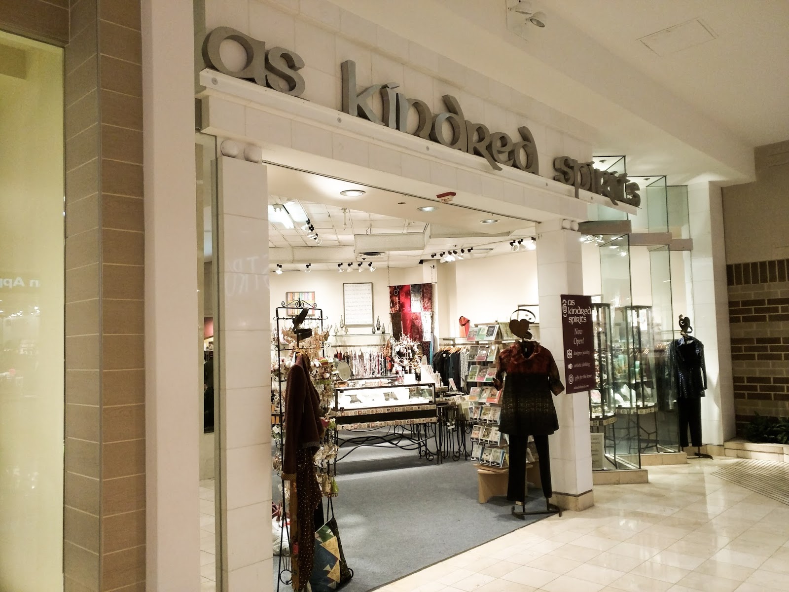 Robert Dyer Bethesda Row Apple Store, As Kindred Spirits reopen at