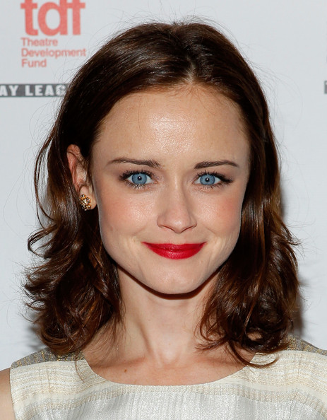 Hollywood Stars: Alexis Bledel Profile and Images