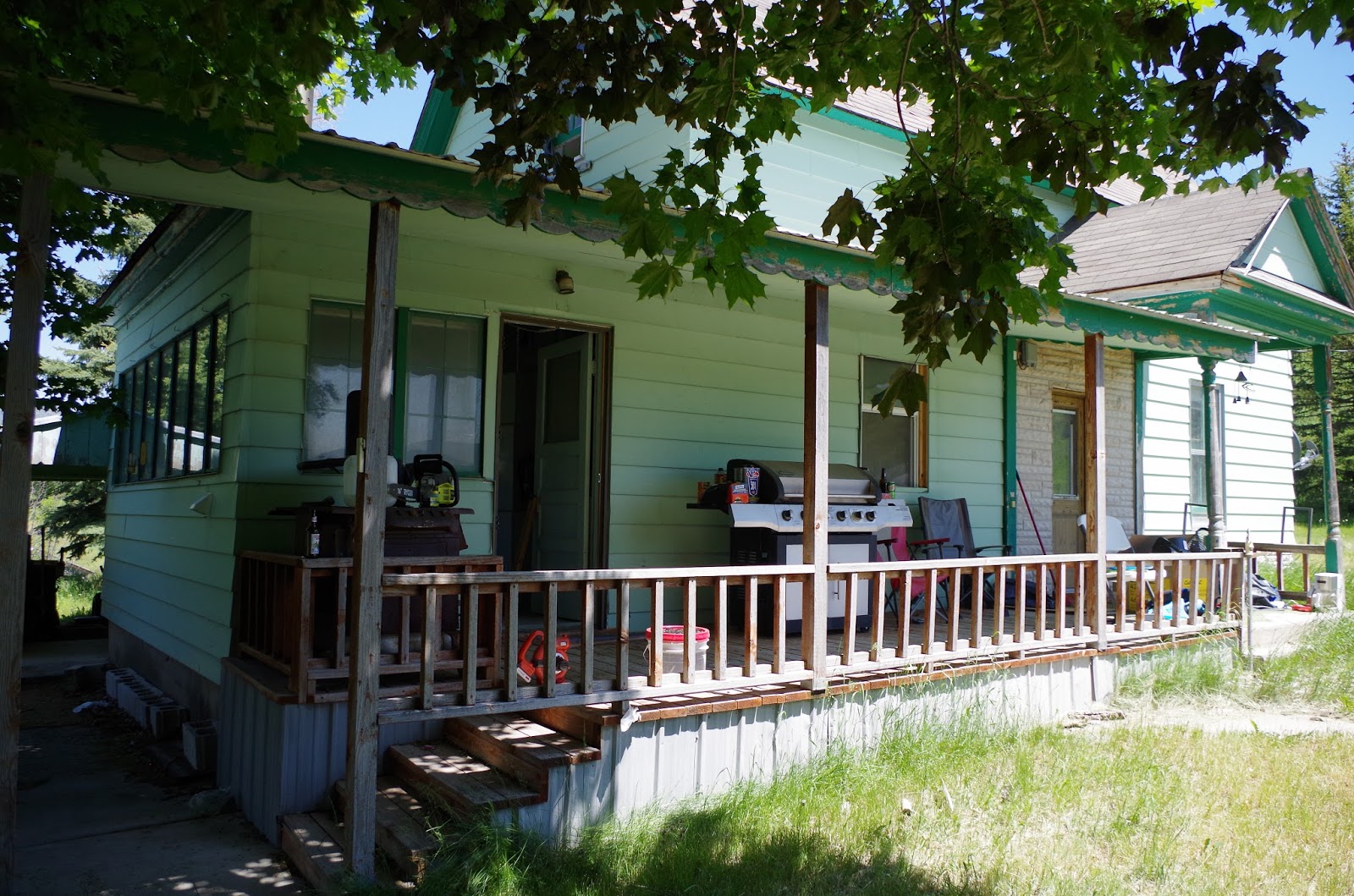 Blonde African Americans Cleaned the Mink Creek house and cut the grass