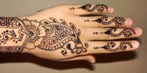 10 Simple and Esay to Make Mehndi Design That Anyone Can Make