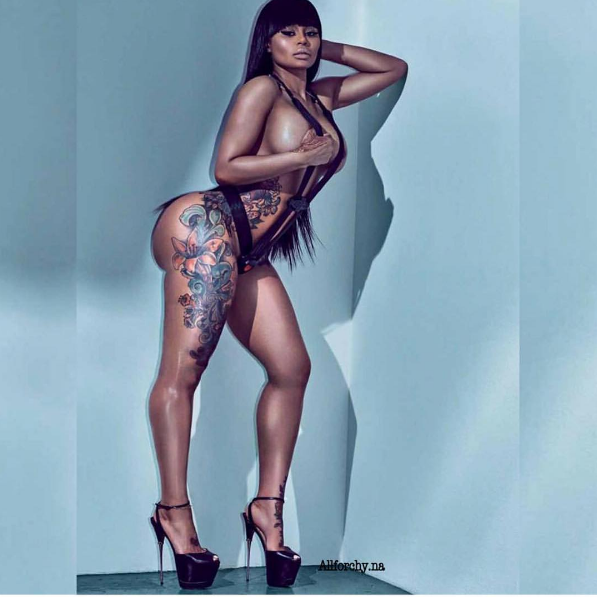 Blac Chyna shares nude photo then disables comments.