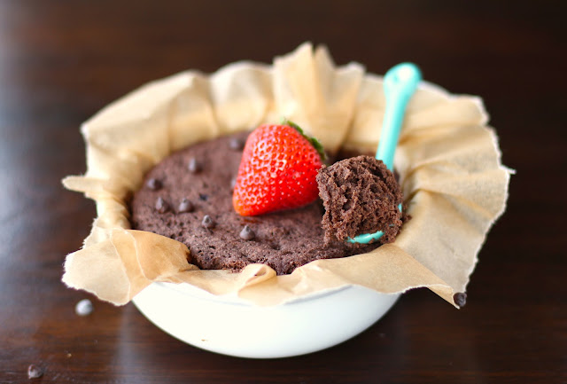 You can make this healthy Single-Serving Chocolate Buckwheat Microwave Cake in 5 minutes flat! It's so good you'd never know it's sugar free & gluten free. | Desserts With Benefits Blog